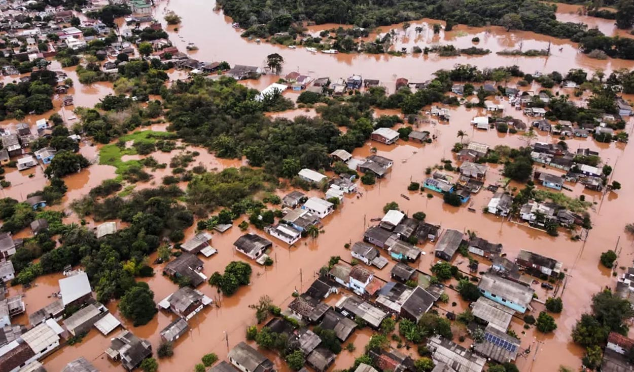 Devastador Ciclón En Brasil Deja Al Menos 13 Muertos Y 84,000 Familias ...